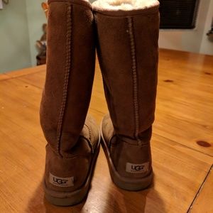 UGG brown boots